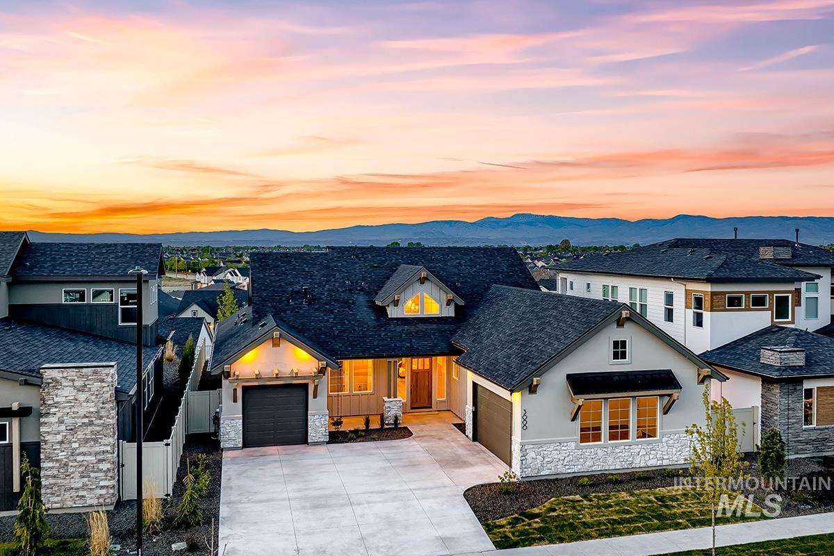 Parulo Dr, Meridian, ID 83642