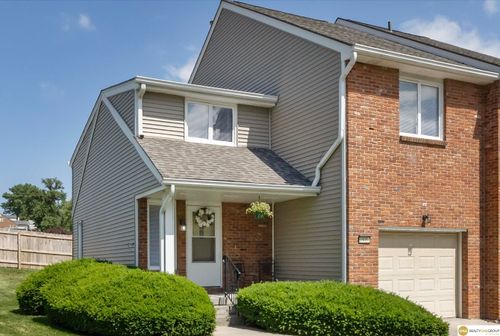 3505 S 56th Plz, Omaha, NE, 68106-4456 | Card Image