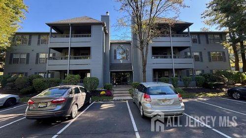 1008 Woodhaven Dr, Edison, NJ, 08817-3769 | Card Image