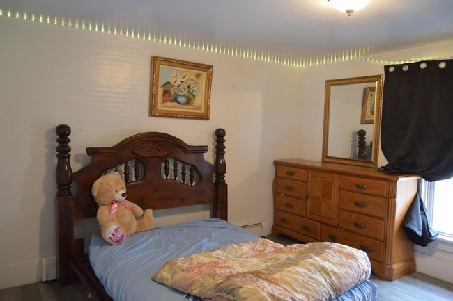 Bedroom | Image 30