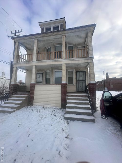15114 Holmur St, Detroit, MI, 48238-2144 | Card Image