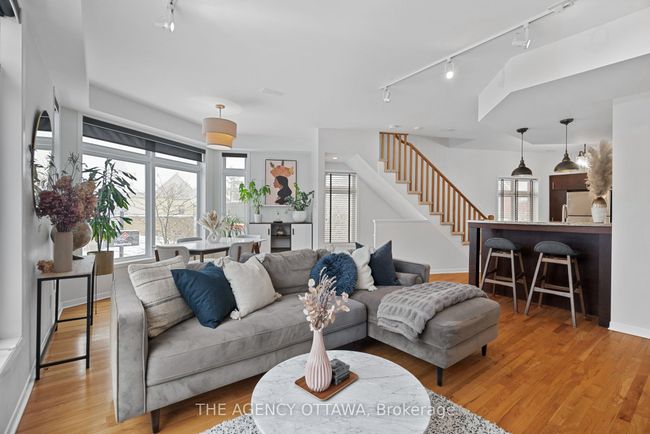 1 - 4 Sherbrooke Ave, Condo with 2 bedrooms, 1 bathrooms and 1 parking in Ottawa ON | Image 4