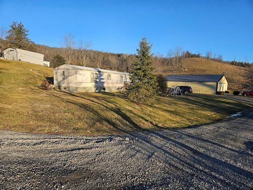 106 Chrysler Drive, Lebanon, VA, 24266 | Card Image