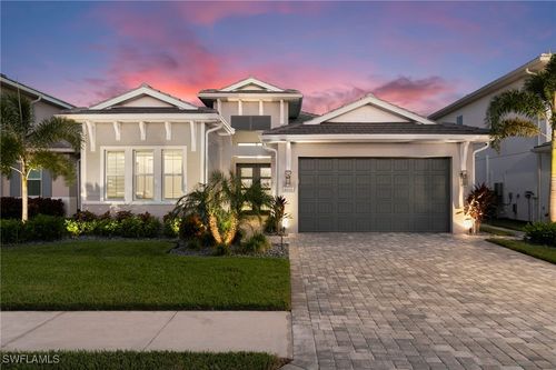 9098 Montserrat Dr, NAPLES, FL, 34114-2930 | Card Image