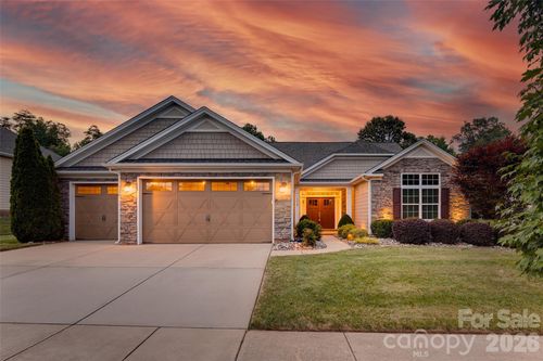 5218 Casper Dr, Charlotte, NC, 28214-2374 | Card Image