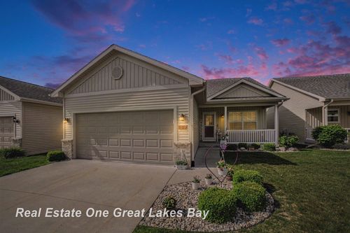 2619 Kitty Hawk Cir, Midland, MI, 48642-4820 | Card Image