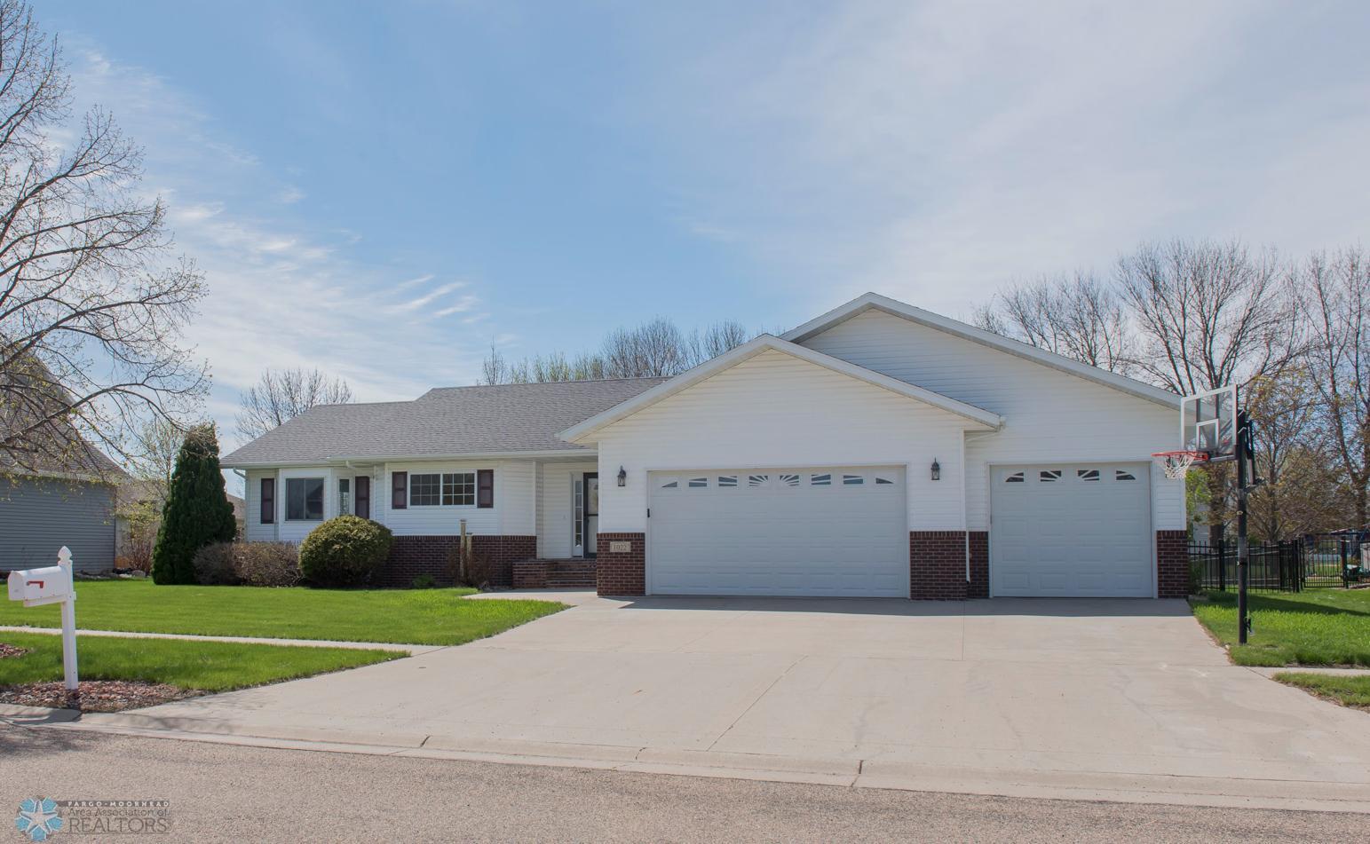 Morningside Ct, Casselton, ND 58012