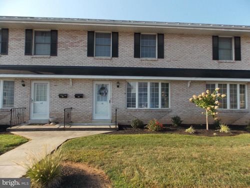 10 Carter Pl, Carlisle, PA, 17013-4427 | Card Image