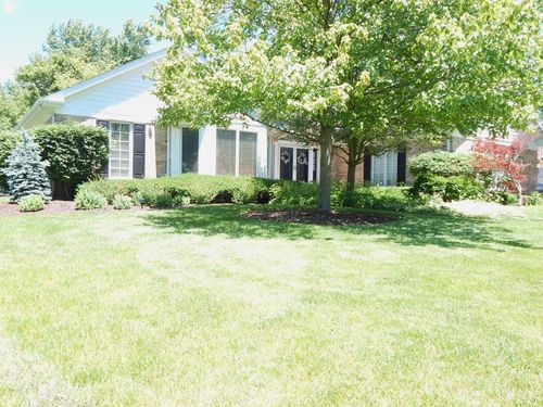 1322 W Steeplechase Ln, Palatine, IL, 60067-9113 | Card Image