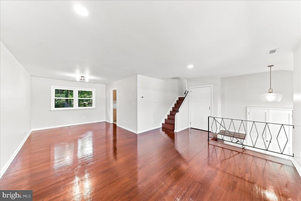 Residential in NEWARK 5