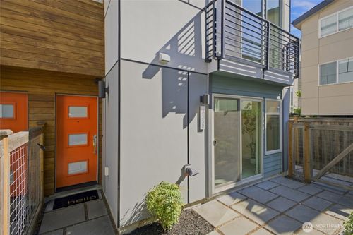 b-632 Nw 85th St, Seattle, WA, 98117-3143 | Card Image