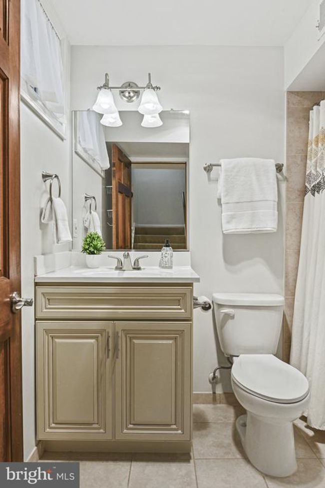 1016 Bellview Rd, House other with 5 bedrooms, 5 bathrooms and null parking in MCLEAN VA | Image 65