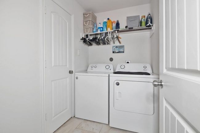 Large Utility Room | Image 29