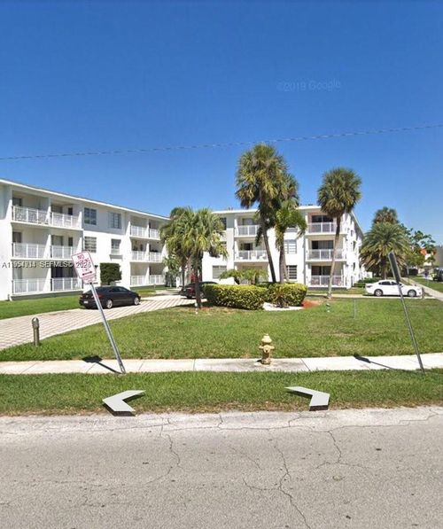 201-1631 Ne 114th St, Miami, FL, 33181-3402 | Card Image