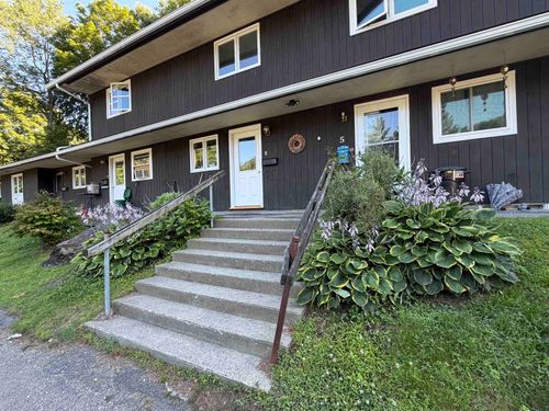 4-39 Brookside Dr, Brattleboro, VT, 05301-4281 | Card Image