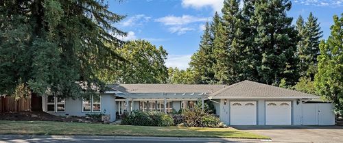104 Oak Rock Cir, Folsom, CA, 95630-2016 | Card Image