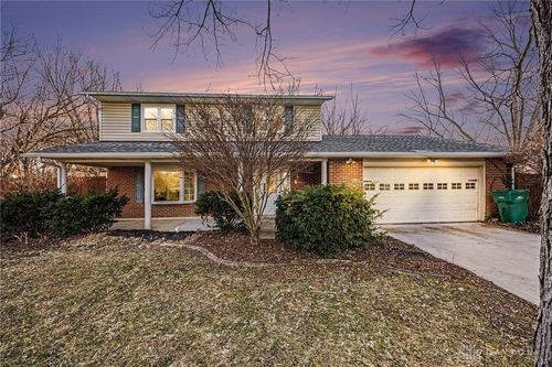 141 Saundra Ct, Beavercreek, OH, 45430-1911 | Card Image