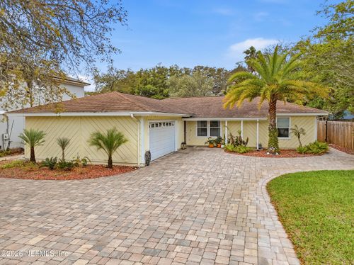 2018 Rosewood Dr, Neptune Beach, FL, 32266-1608 | Card Image
