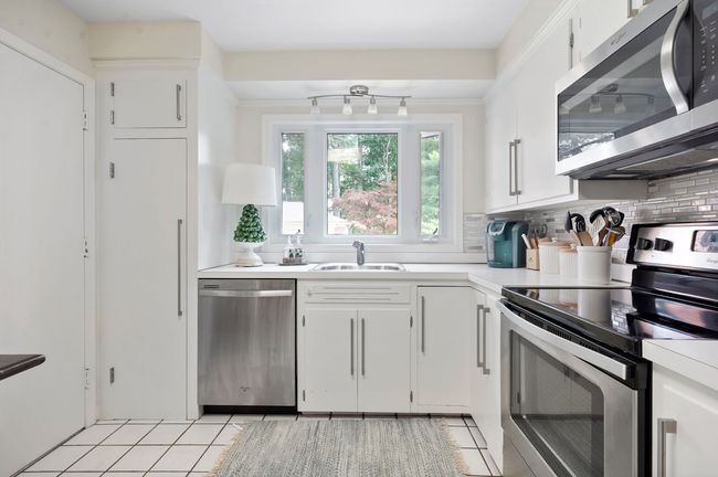 360 Neff Rd, House other with 3 bedrooms, 2 bathrooms and null parking in Grosse Pointe MI | Image 21
