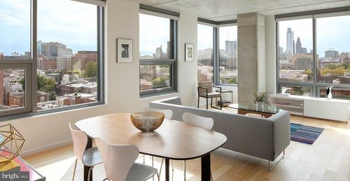 1b-12g-205 Race St, PHILADELPHIA, PA, 19106-2042 | Card Image