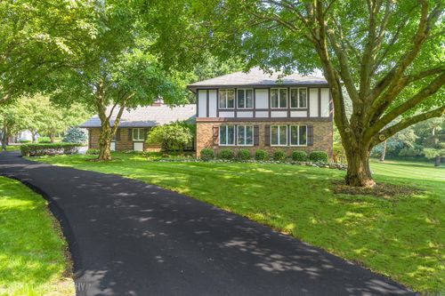 26 Beechnut Dr, South Barrington, IL, 60010-9512 | Card Image