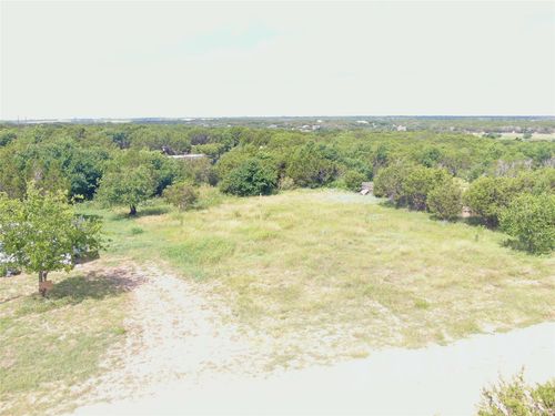 9101 Valley View Ct, Cleburne, TX, 76033-8227 | Card Image