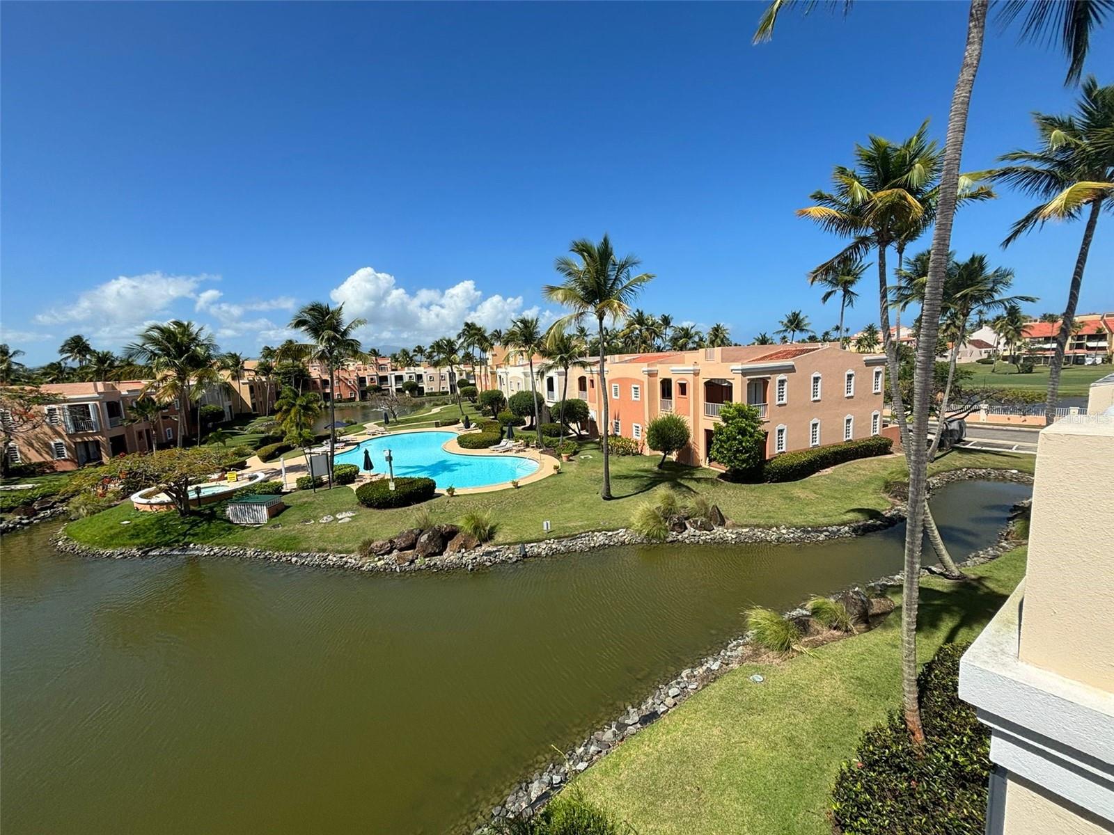 Residential en venta en HUMACAO, 150 CANDELERO DRIVE, 1300 m²