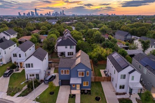 1192 Sarabeth Way, Austin, TX, 78721-2548 | Card Image