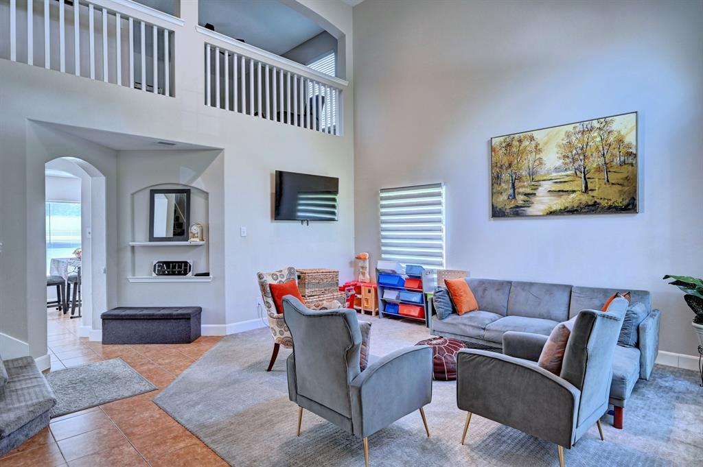 Glacier Falls Dr, Tomball, TX 77375