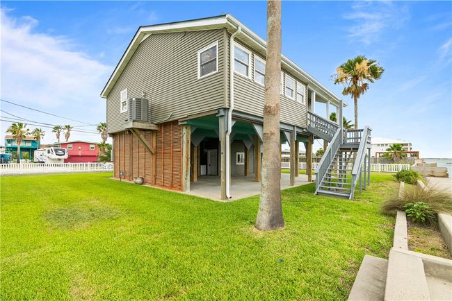 110 Bayshore Dr, House other with 2 bedrooms, 2 bathrooms and 3 parking in Ingleside TX | Image 33