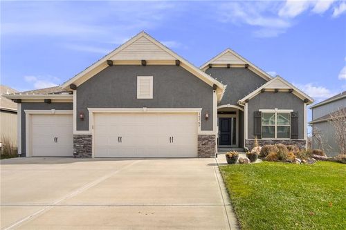 16767 W 170th Court, Olathe, KS, 66062 | Card Image