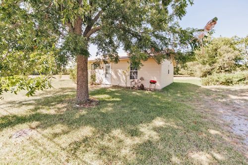 304 Missouri St, Bowie, TX, 76230-5836 | Card Image