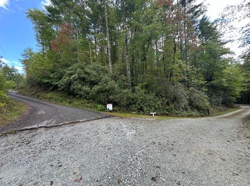 5 Sequoia Hills Ln, Clayton, GA, 30525-5990 | Card Image