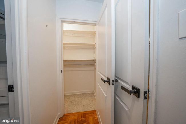APT-306 - 40 Old Lancaster Rd, Condo with 2 bedrooms, 2 bathrooms and null parking in MERION STATION PA | Image 28