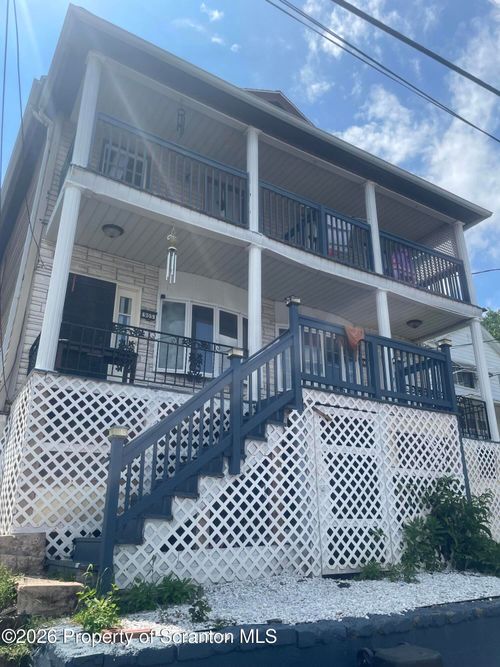 905 Eynon Street, Scranton, PA, 18504 | Card Image