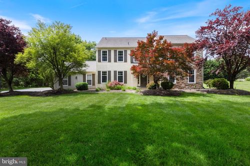 1099 Armstrong Ct, CHESTERBROOK, PA, 19087-5801 | Card Image