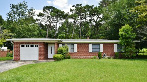 2101 Maple Leaf Dr E, Jacksonville, FL, 32211-4762 | Card Image