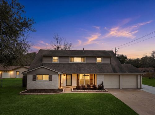 301 Mimosa Dr, Hitchcock, TX, 77563-3017 | Card Image