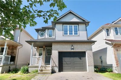 645 Violet St, House other with 3 bedrooms, 1 bathrooms and 3 parking in Waterloo ON | Image 1