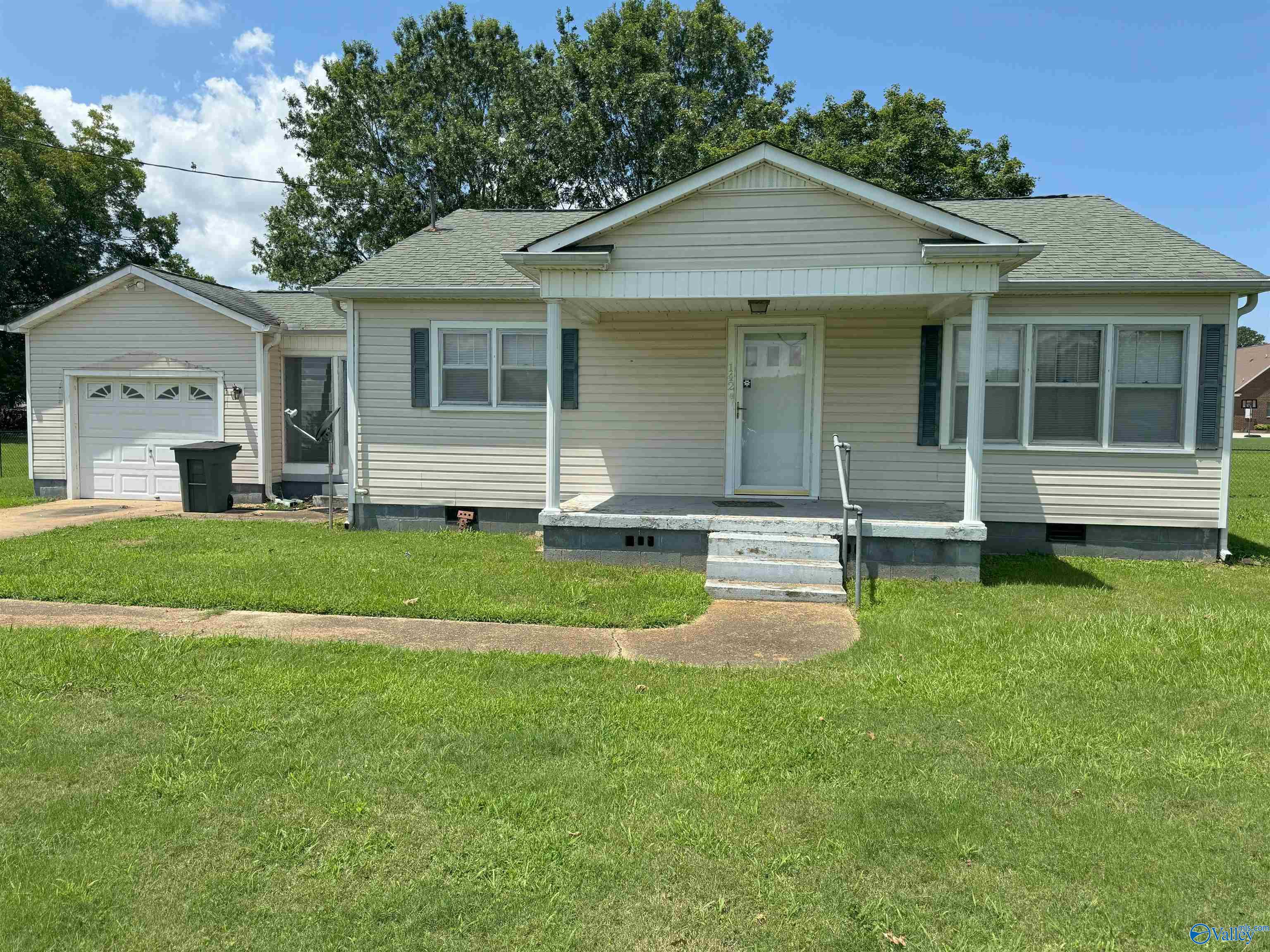 Martin St, New Hope, AL 35760 #1