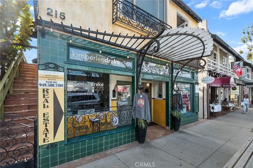 215 Marine Ave, Newport Beach, CA, 92662-1203 | Card Image