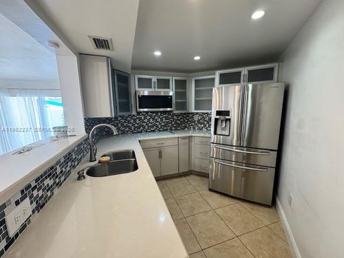e103-9715 Fontainebleau Blvd, Miami, FL, 33172 | Card Image