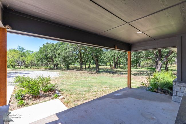 7432 State Highway 36 W, House other with 3 bedrooms, 2 bathrooms and null parking in Clyde TX | Image 4