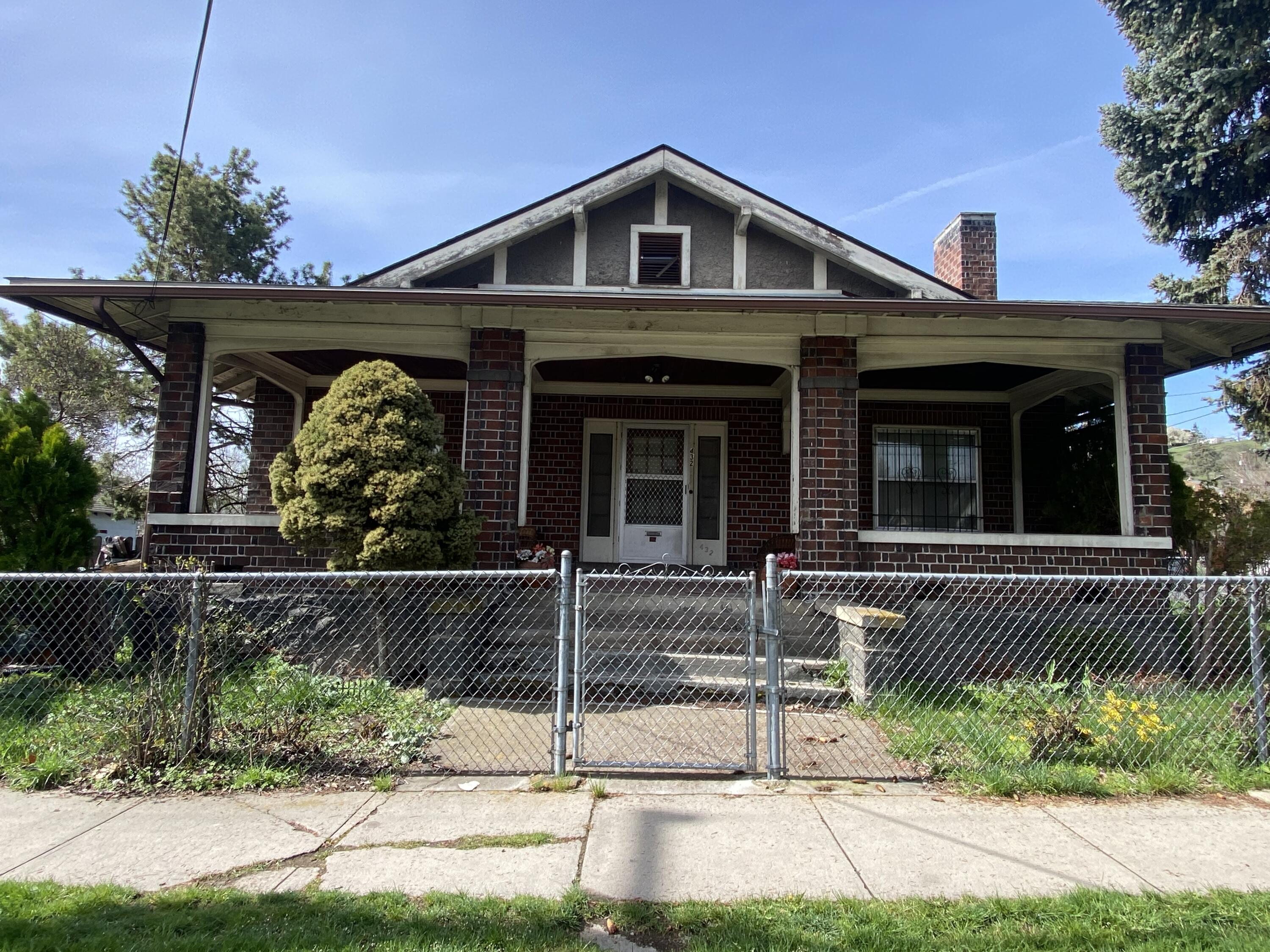 10th St, Klamath Falls, OR 97601