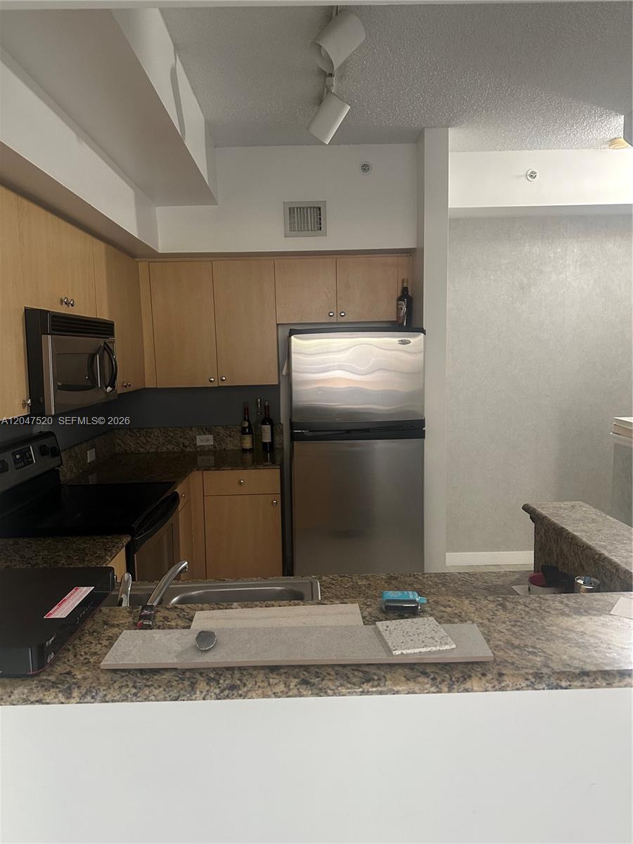 Residential Lease in Aventura 4