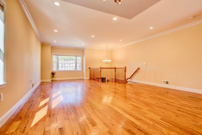 B - 726 Chestnut St, Townhouse with 3 bedrooms, 4 bathrooms and null parking in Secaucus NJ | Image 2