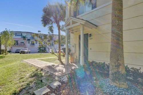 3600 Nw 5th Ter, Boca Raton, FL, 33431-5746 | Card Image