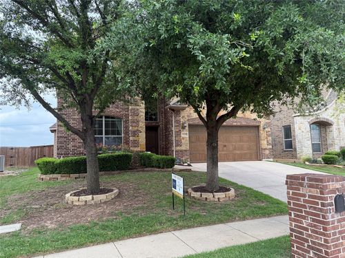 1121 Albany Dr, Fort Worth, TX, 76131-3387 | Card Image