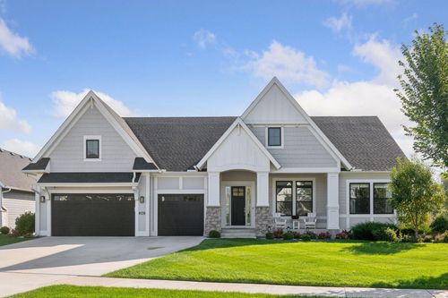 5865 Club Valley Rd, Shorewood, MN, 55331-2170 | Card Image