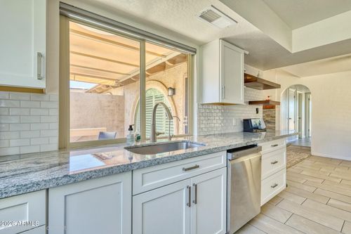 3-7501 E Happy Hollow Dr, Carefree, AZ, 85377-4264 | Card Image